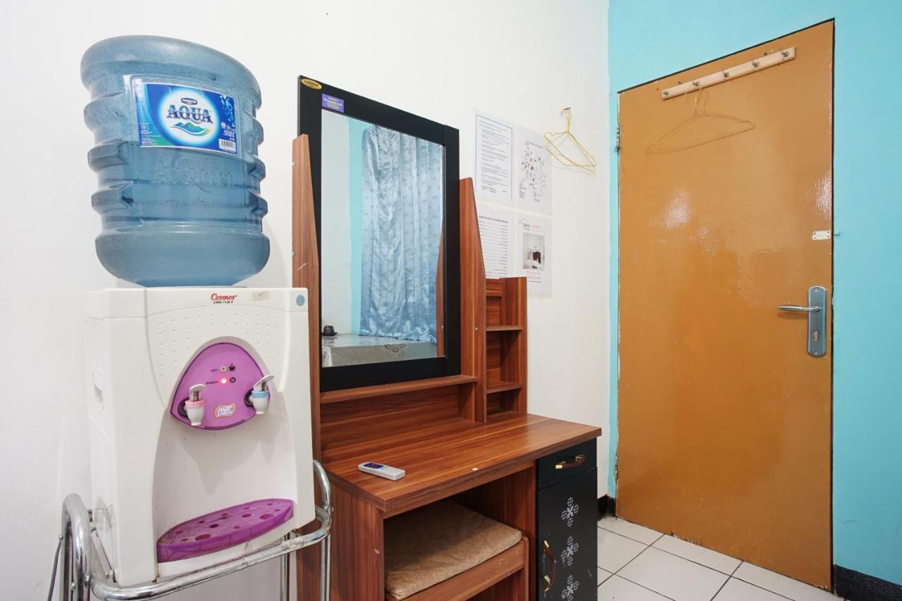 Zenrra Backpacker Hostel บันดุง ภายนอก รูปภาพ